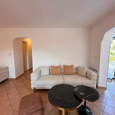 Villa Piscine Et Jardin Proche Plage Saint-Tropez Villa *